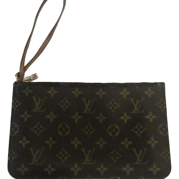 Louis Vuitton wristlet - Picture 1 of 11